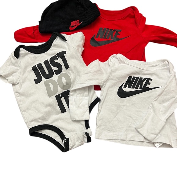 Baby Boy clothing bundle mixture of clothes 32+ pieces - Picture 3 of 15